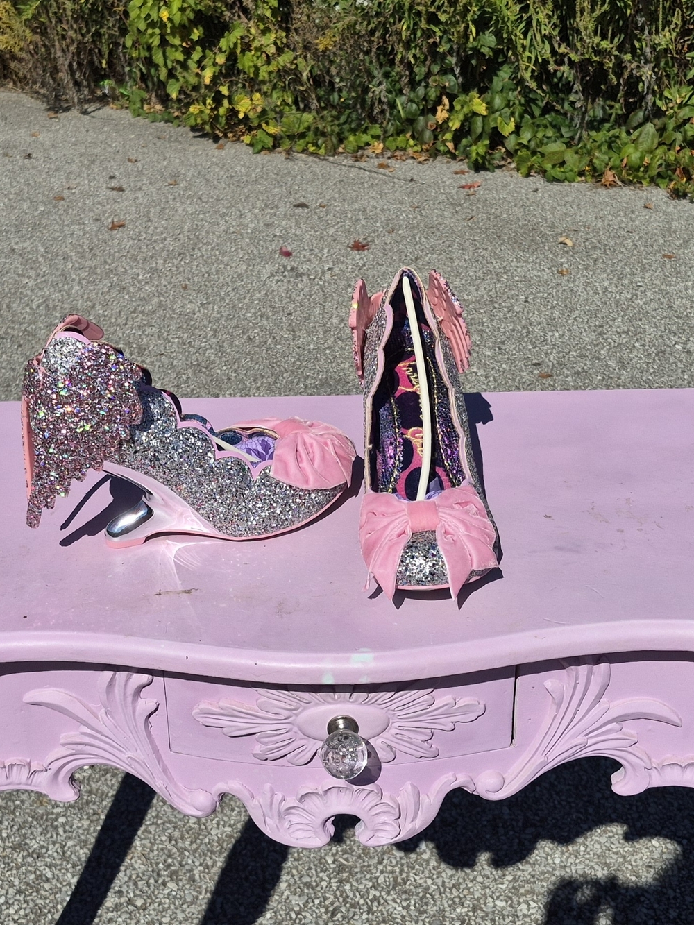 Irregular Choice Glitter Bow Scalloped High-Heel Pumps in Pink